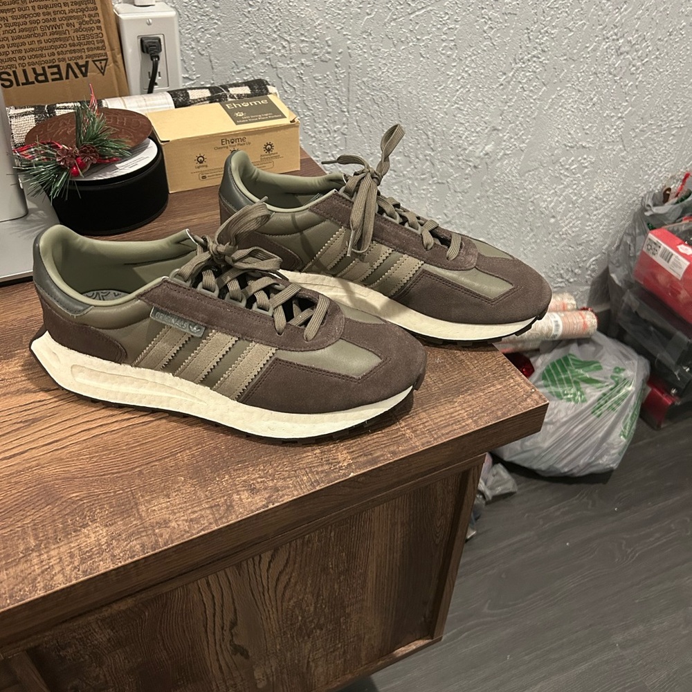 COPY - Adidas Men’s 10 Like New Rare